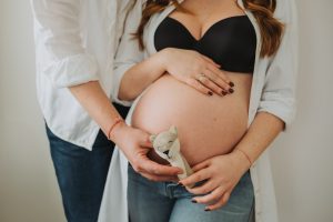 Indoor Babybauch Shooting Hamburg
